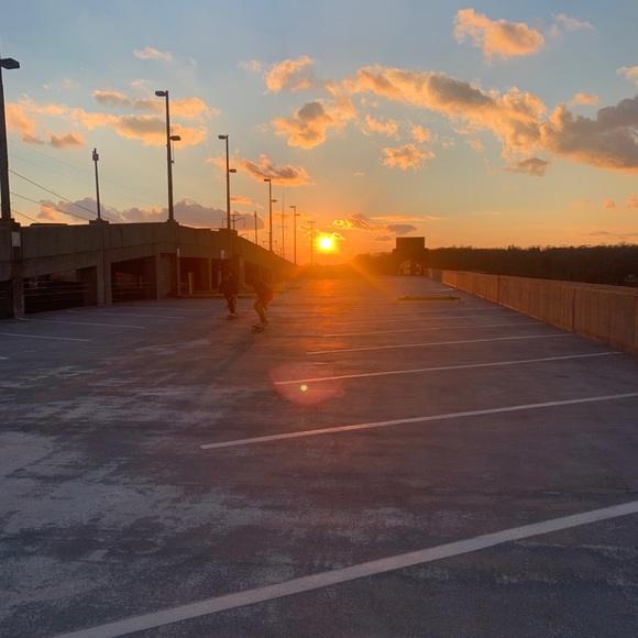 Meet your Posher, Jonathan - Picture 1 of 1